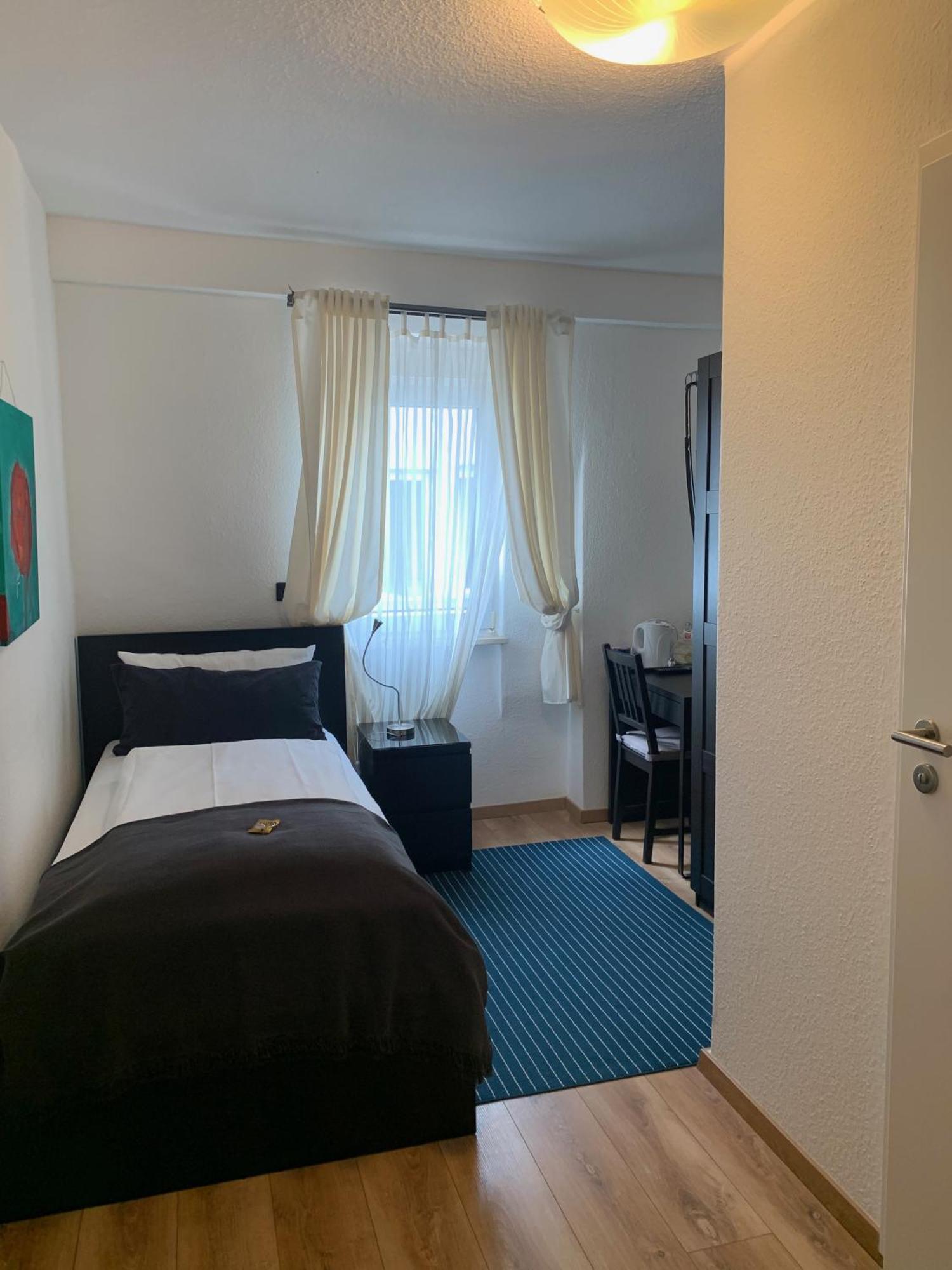 Apart Hotel Paradies Bad Salzschlirf Bagian luar foto