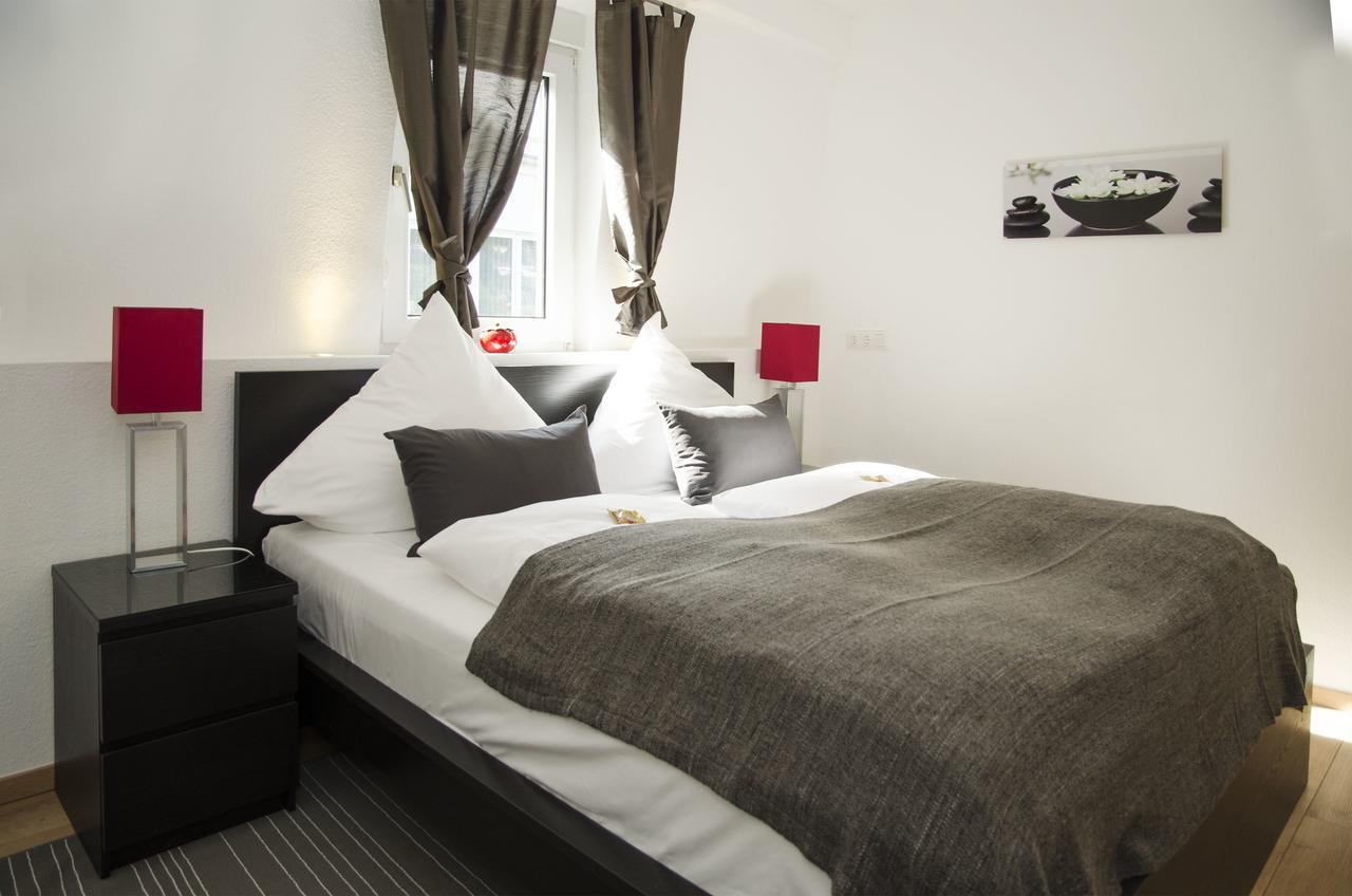 Apart Hotel Paradies Bad Salzschlirf Bagian luar foto