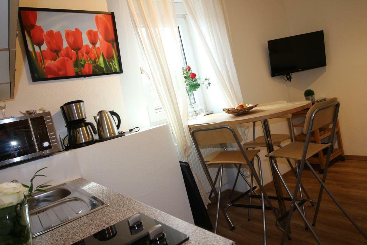 Apart Hotel Paradies Bad Salzschlirf Bagian luar foto